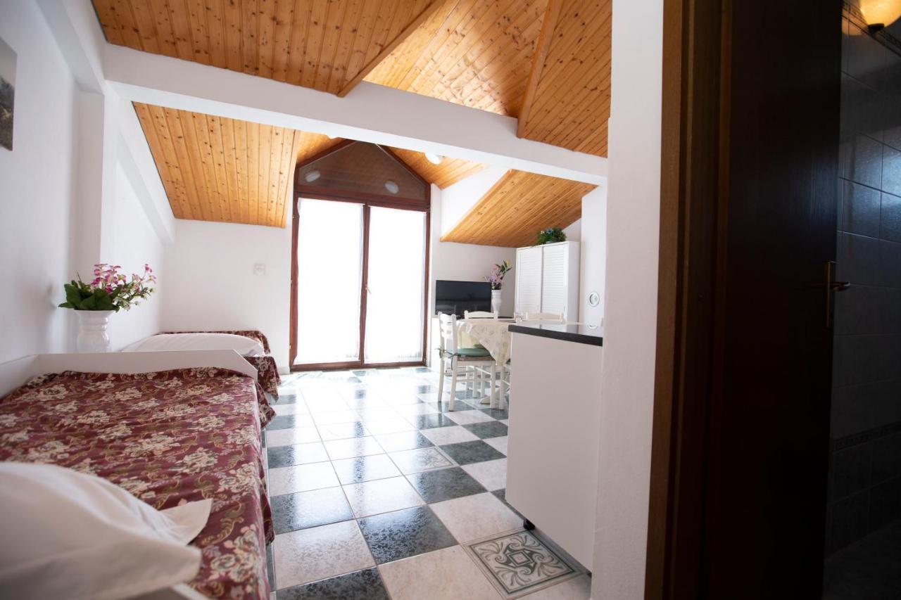 Villa Tomasovic Lokva Rogoznica Zewnętrze zdjęcie